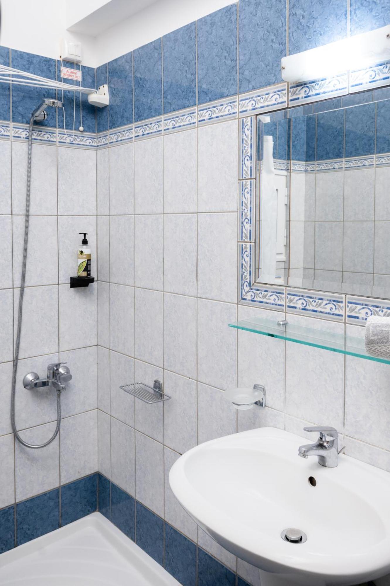 Konstantinos Hotel & Apartments I Νυδρί Εξωτερικό φωτογραφία
